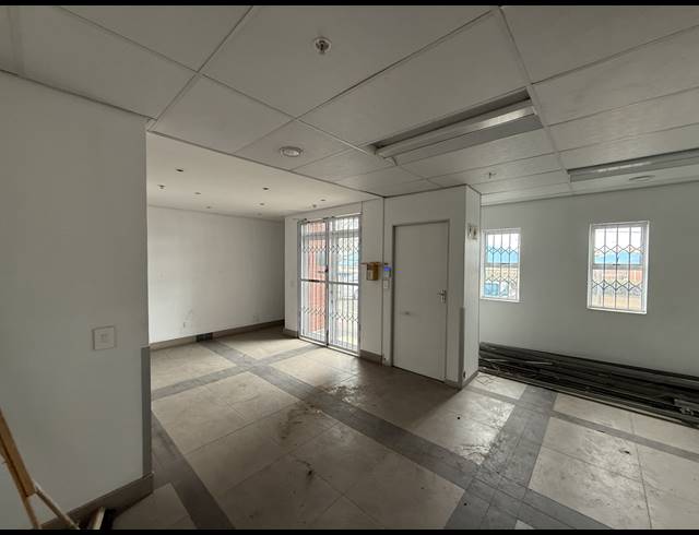 3,450M² WAREHOUSE TO LET IN EPPING INDUSTRIAL